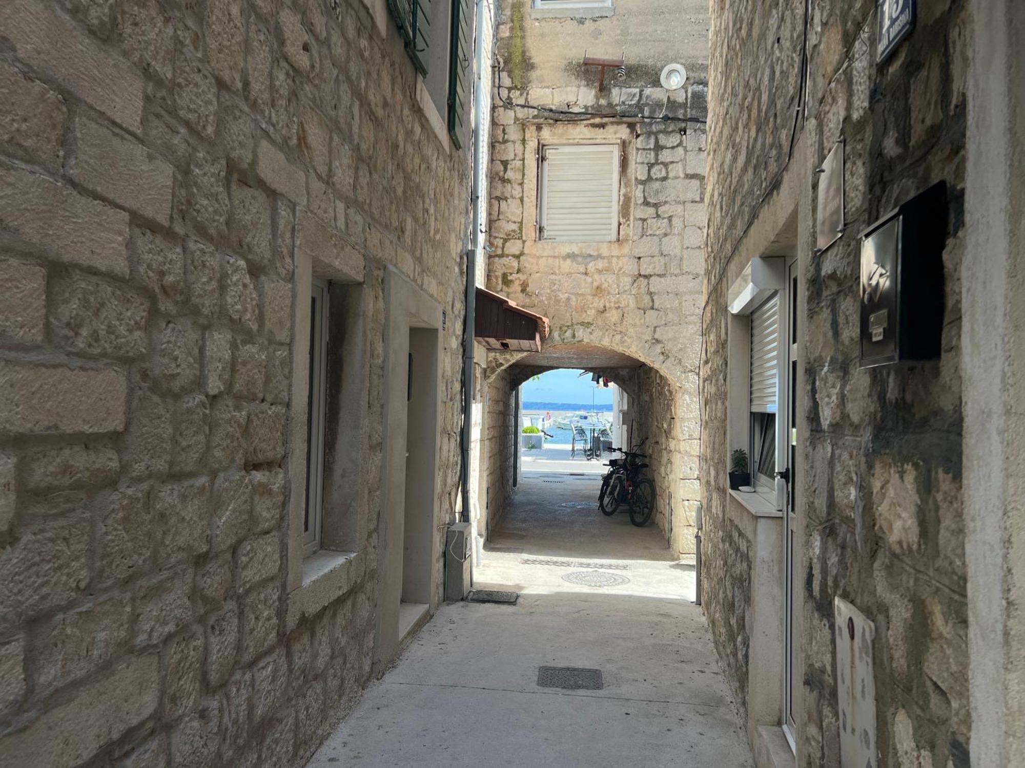 Apartman Lucijan Kaštela 外观 照片