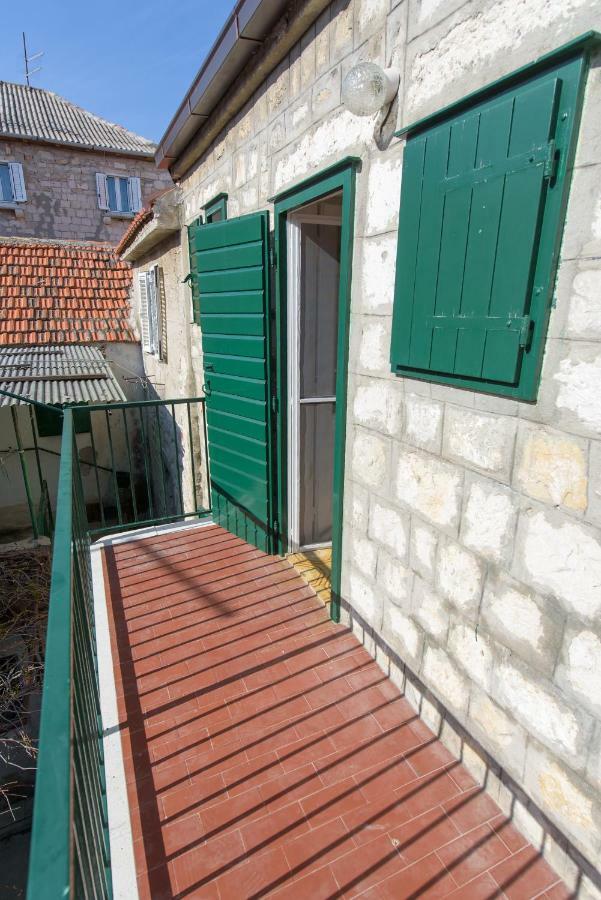 Apartman Lucijan Kaštela 外观 照片